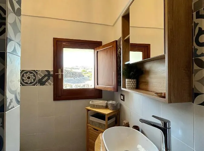 Dammuso U Granatu Vakantiehuis *
